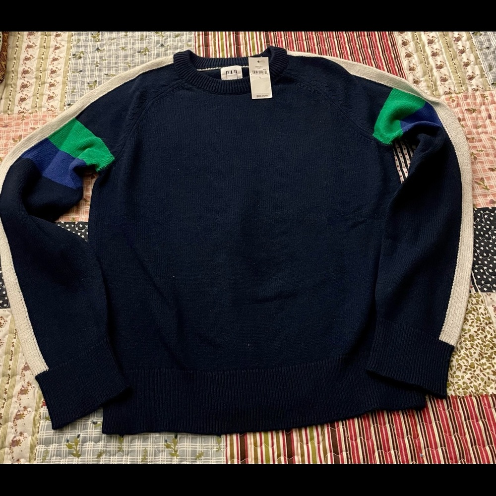 Gaps Kids Crewneck Long Sleeve Sweater size Large.
